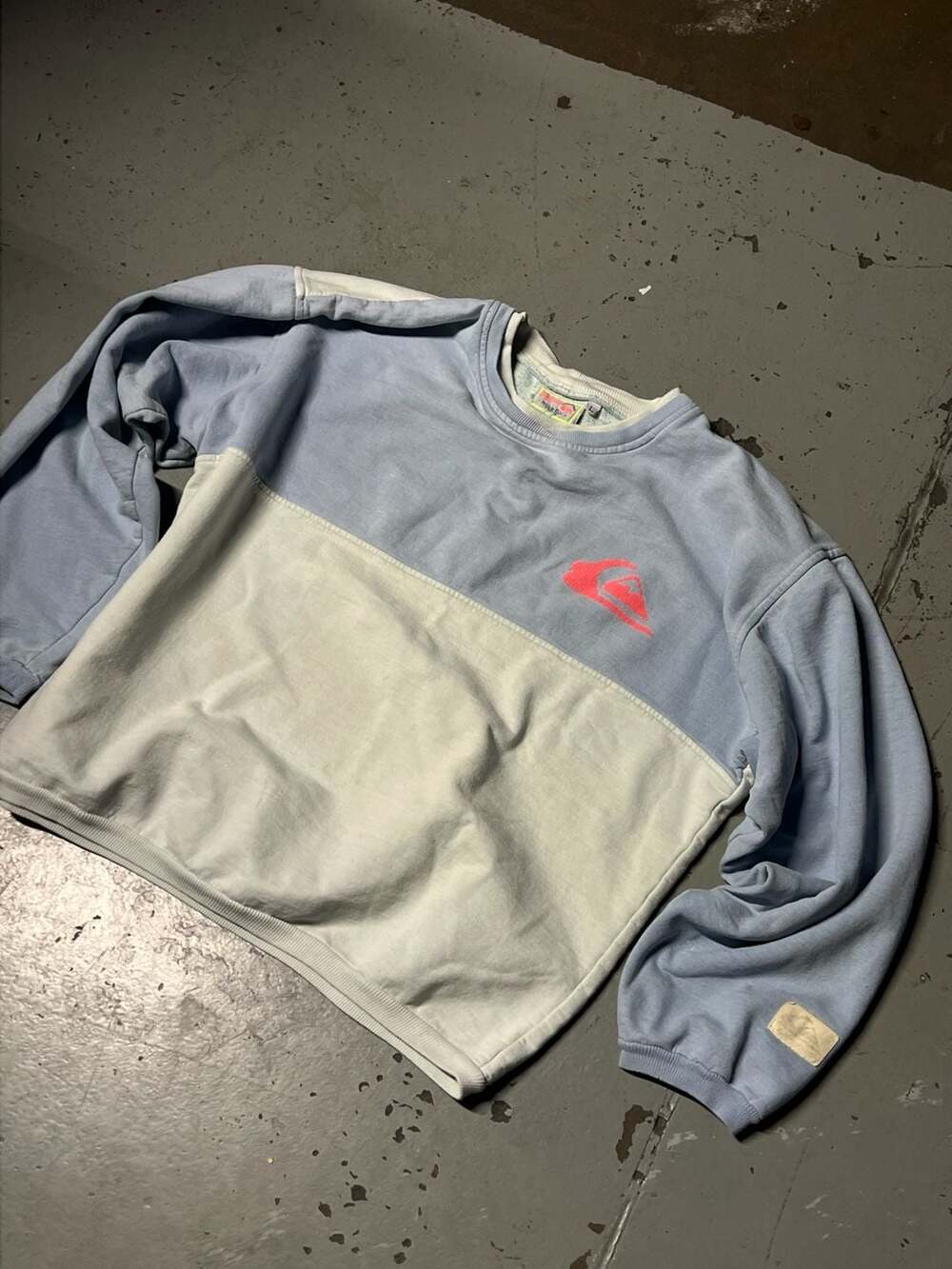 Quiksilver Master Plan Sweatshirt Size L Vintage Blue Colorblock